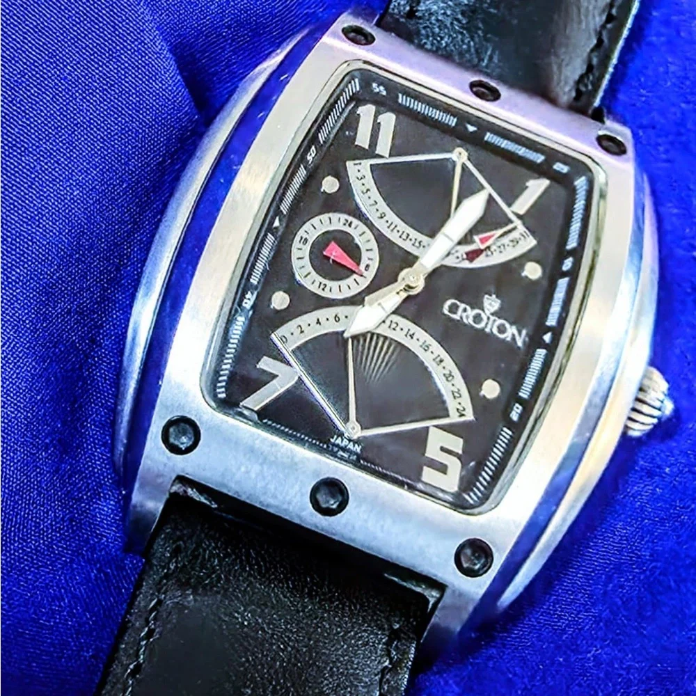Croton Retrogade Day Date Classic Mens Watch